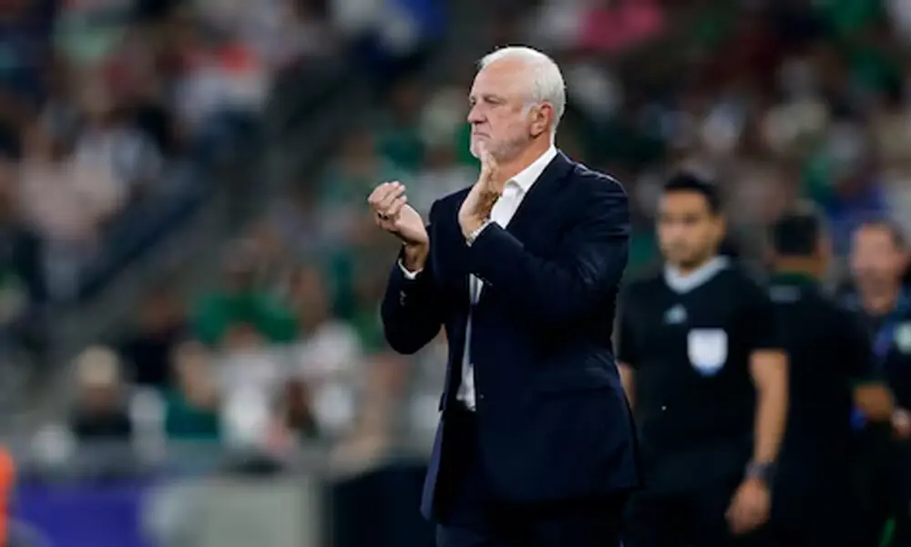 Iraq coach Arnold undecided on future beyond World Cup