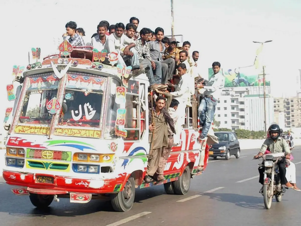 Modernising and expanding public transport: Sindh govt approves slew of measures