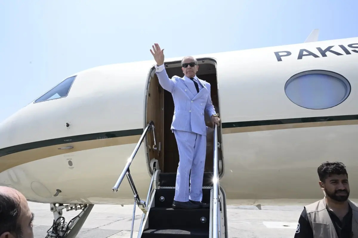 PM Shehbaz leaves for visits to Saudi Arabia, Qatar and Turkey