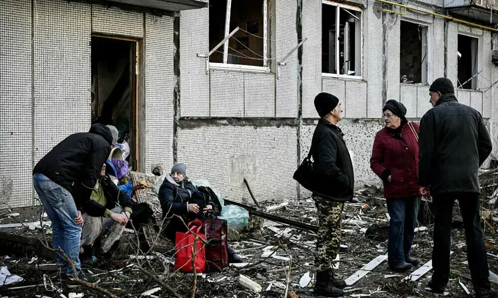 Russian missiles hit Kyiv and other Ukrainian cities, 13 dead