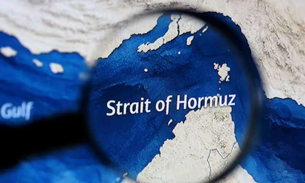 Scam messages offering ships safe transit through Hormuz, security firm warns