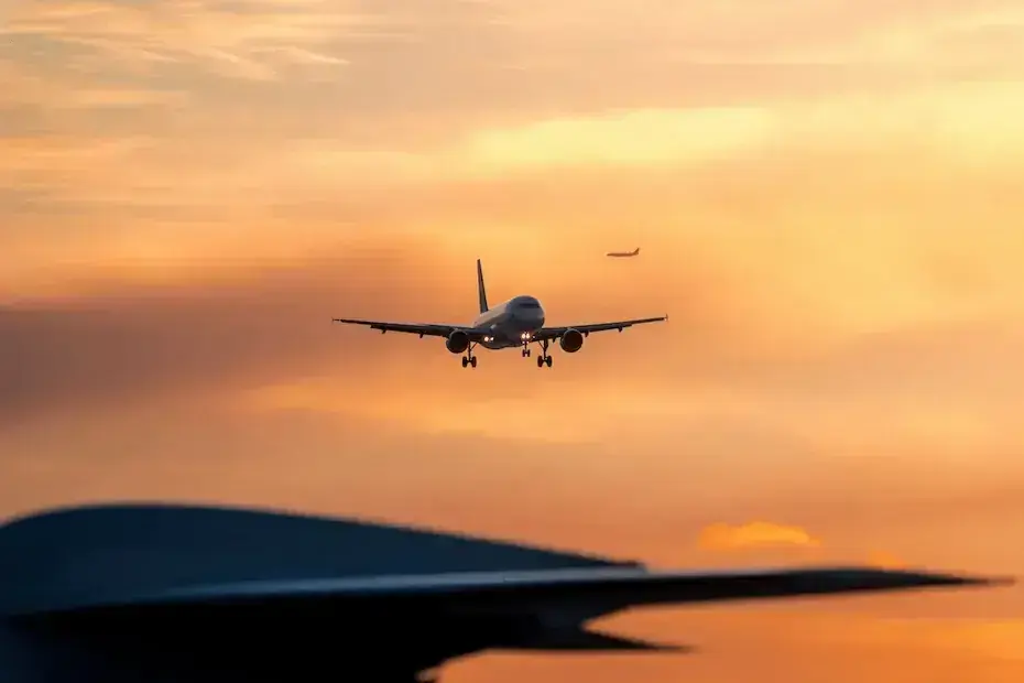 Pakistani airspace to remain closed for Indian flights until late May