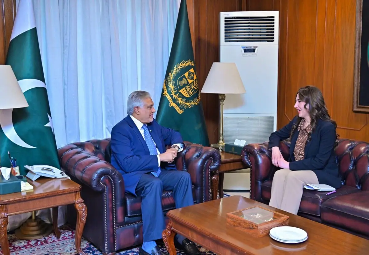 Pakistan’s Dar urges US, Iran to consider extending ceasefire