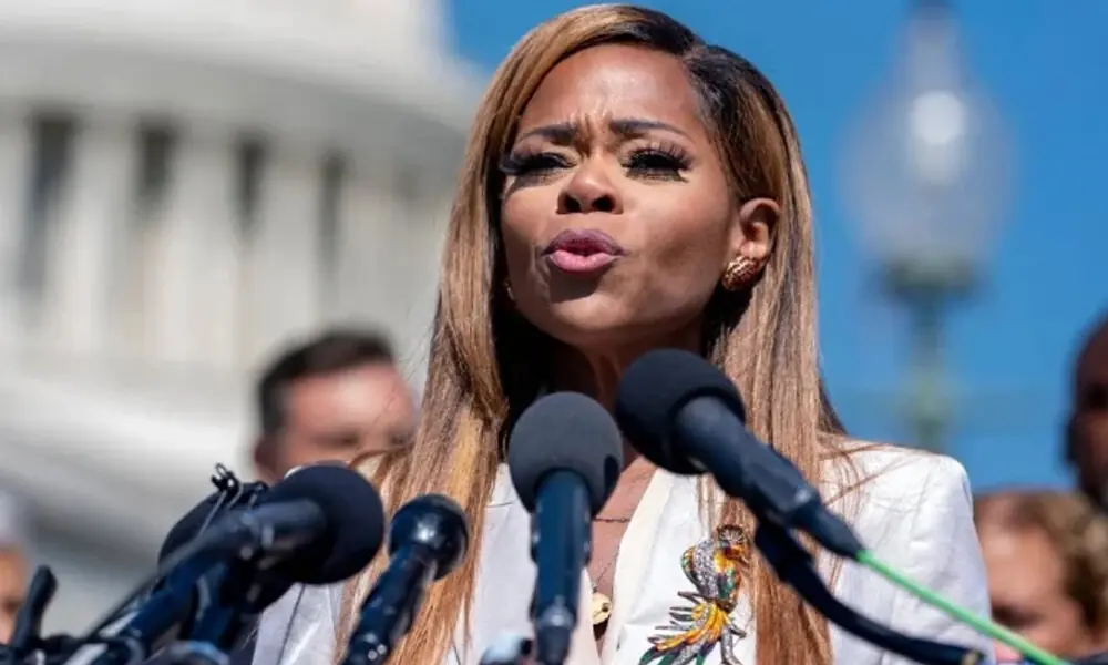 Third lawmaker quits as wave of scandal swamps US Congress