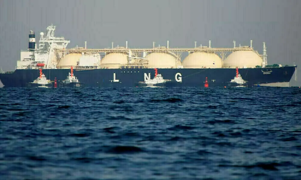 Petroleum Div decides to float spot tenders for LNG