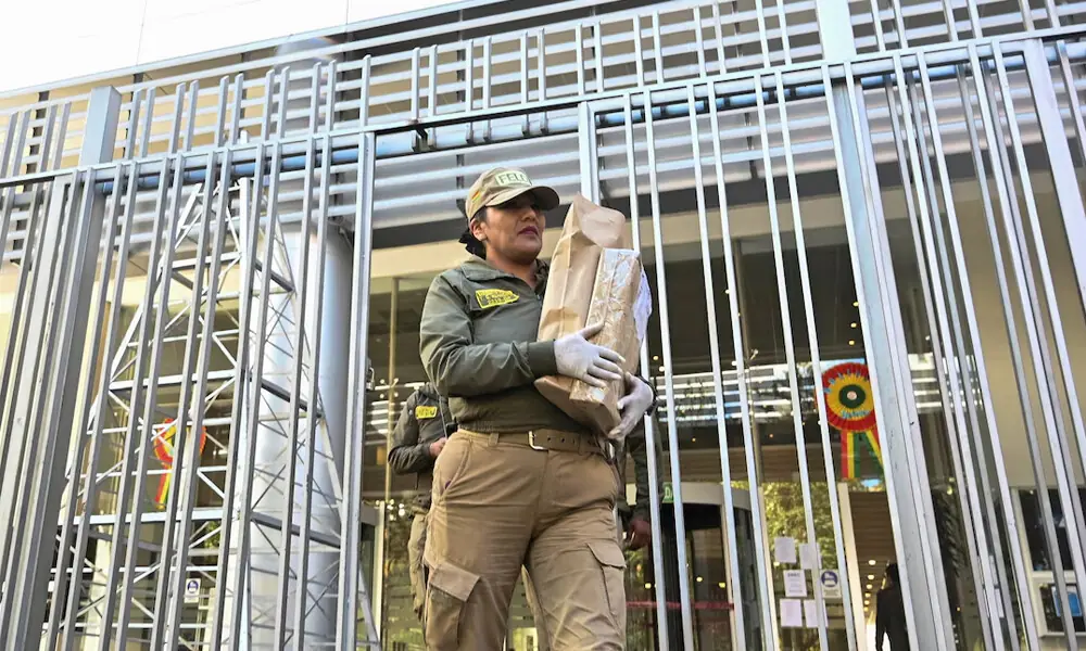 Bolivian police raid energy firm YPFB in probe into oil contracts