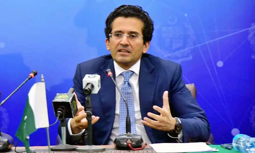 Malik speaks about diesel pricing formula: ‘Voluntary’ deal reached with refineries