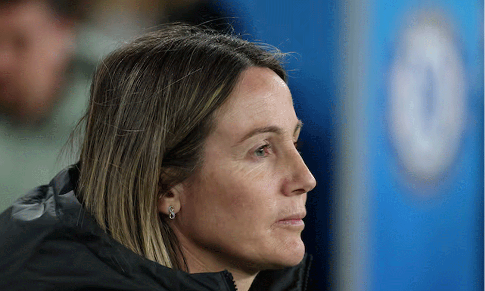 Chelsea manager Bompastor calls for WSL goal-line tech after Kerr denied hat-trick