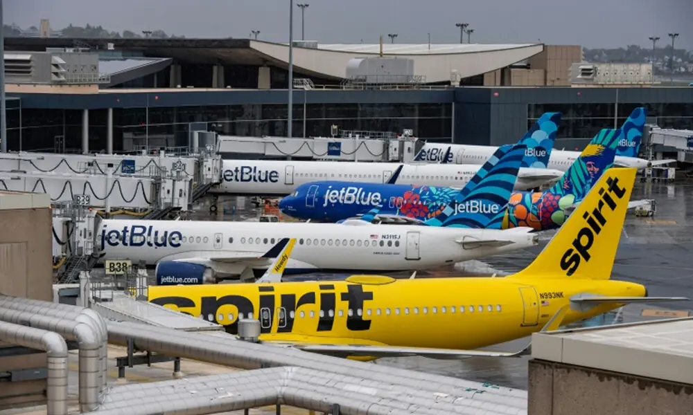 Aviation companies step up as Spirit winds down - World - Business Recorder