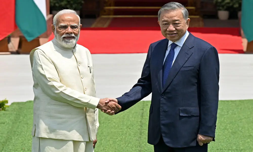 Vietnam's To Lam in India for defence, economic talks