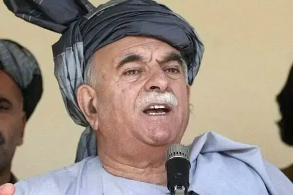 ‘Govt trying to bring PM, Achakzai to the negotiating table’