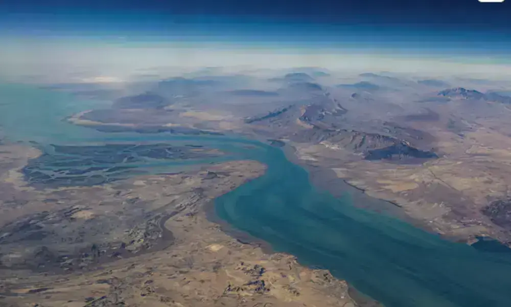 Iran creates agency to collect Hormuz tolls – World  www.brecorder.com