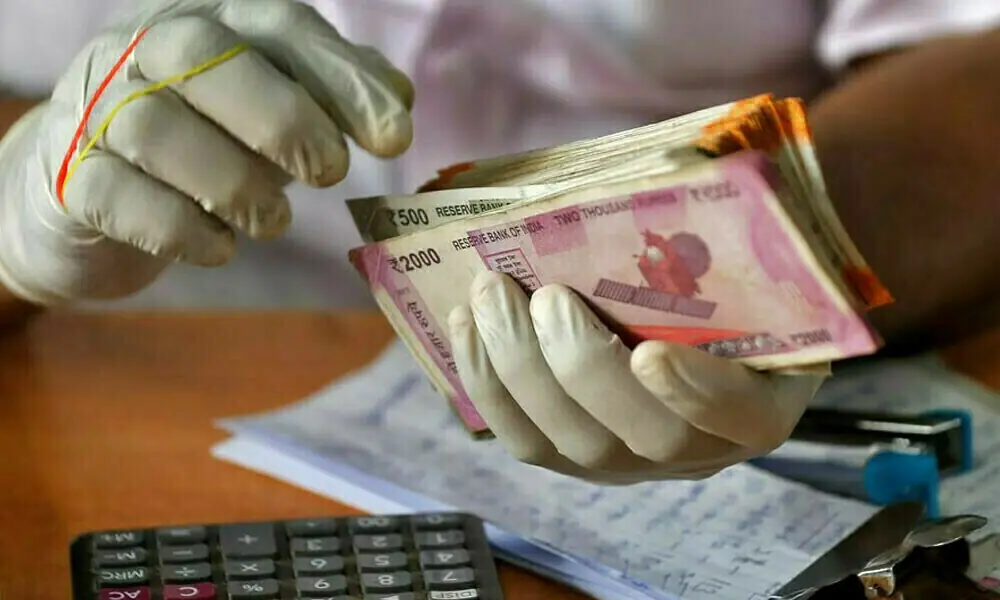 India's wholesale inflation quickens to 3-1/2-year high of 8.3% as energy costs soar