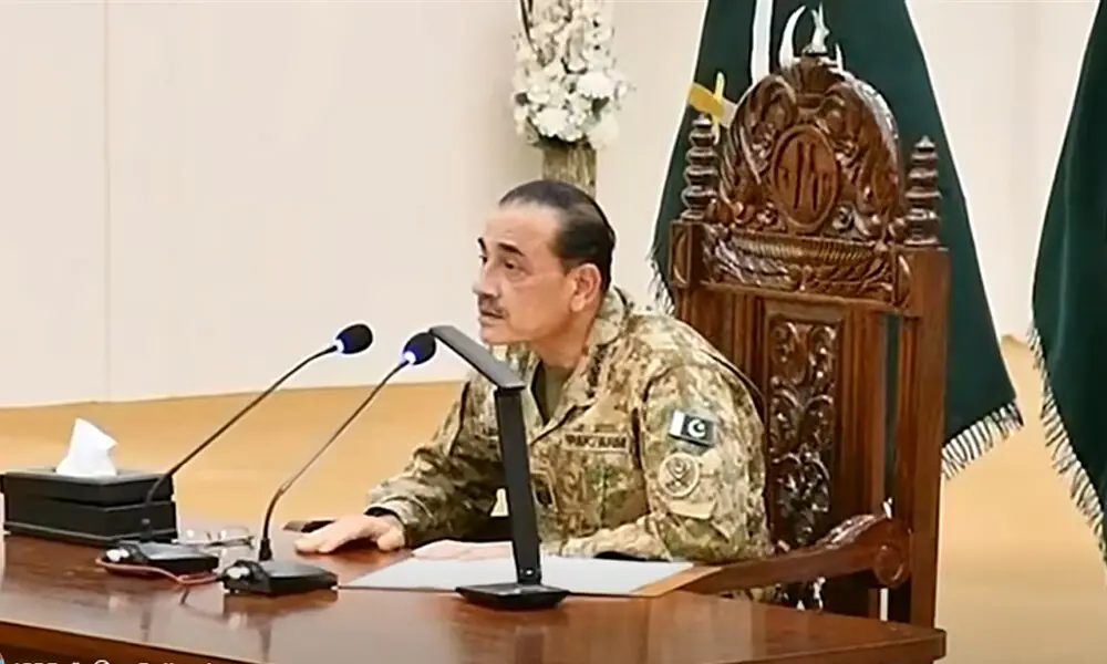 Hostile forces using propaganda, proxies against Pakistan will fail: CDF Munir