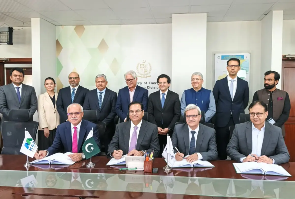 Pakistan revives offshore oil, gas hunt after two decades