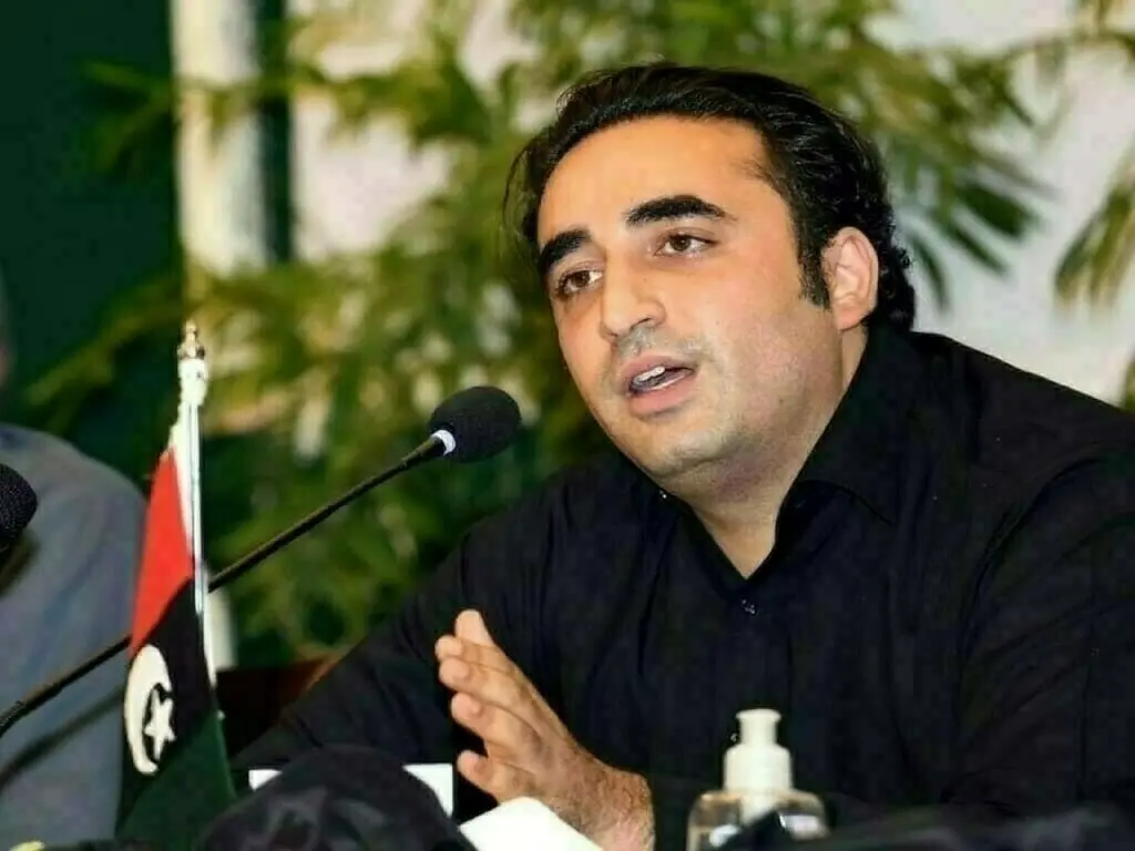 Bilawal, Governor discuss KP political, administrative situation