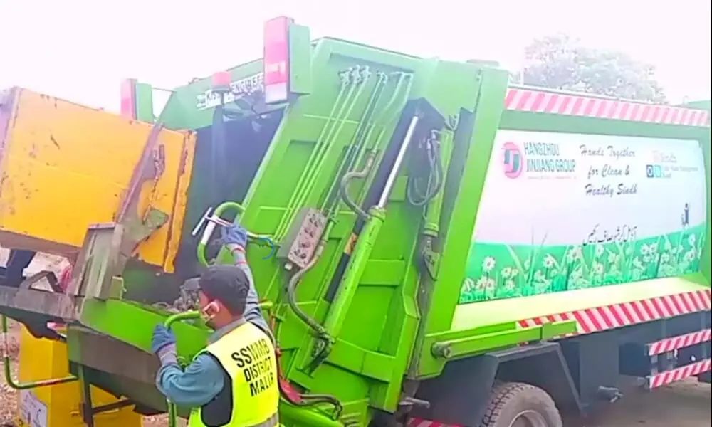 Hyderabad traders demand effective waste management at Eid