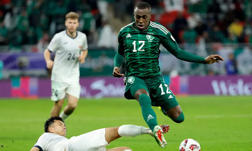 Passport theft delays Abdulhamid as Saudis head to US