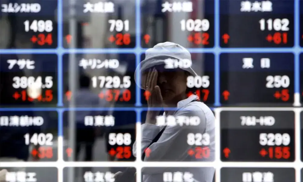 Shares falter, oil gains as Gulf hostilities heat up