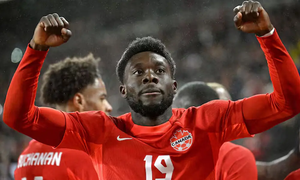 Canada's squad announced, with recovering Davies and high-scoring David included as expected