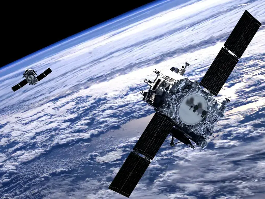 Leak on space station triggers brief safety alert