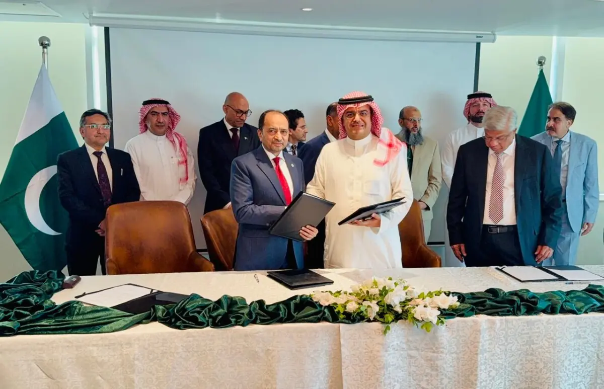 Pakistan signs MoU with Saudi, local partners for 140 acre Karachi waterfront development