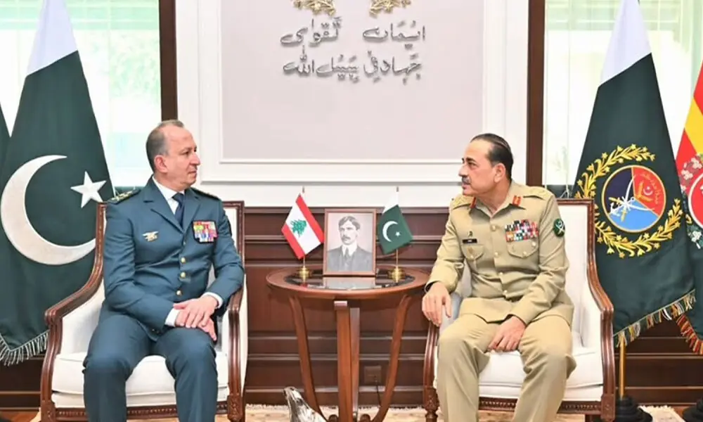 CDF, Lebanon army chief discuss regional situation