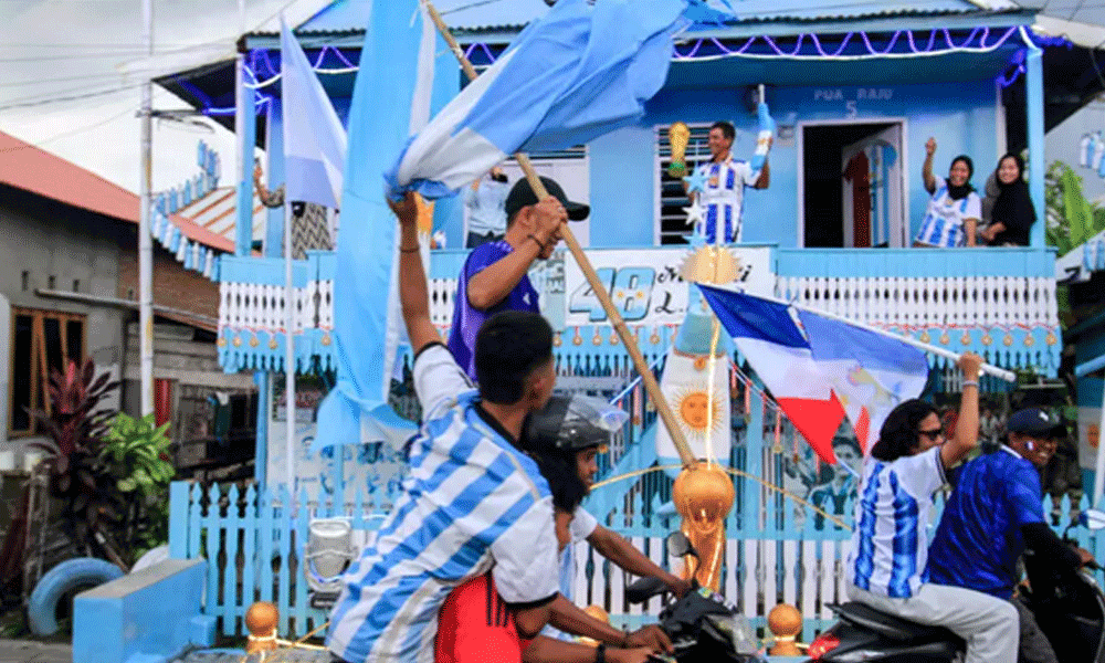 Indonesian Messi superfan welcomes World Cup