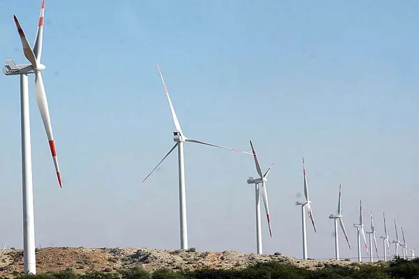Concern expressed over curtailment of wind power plants