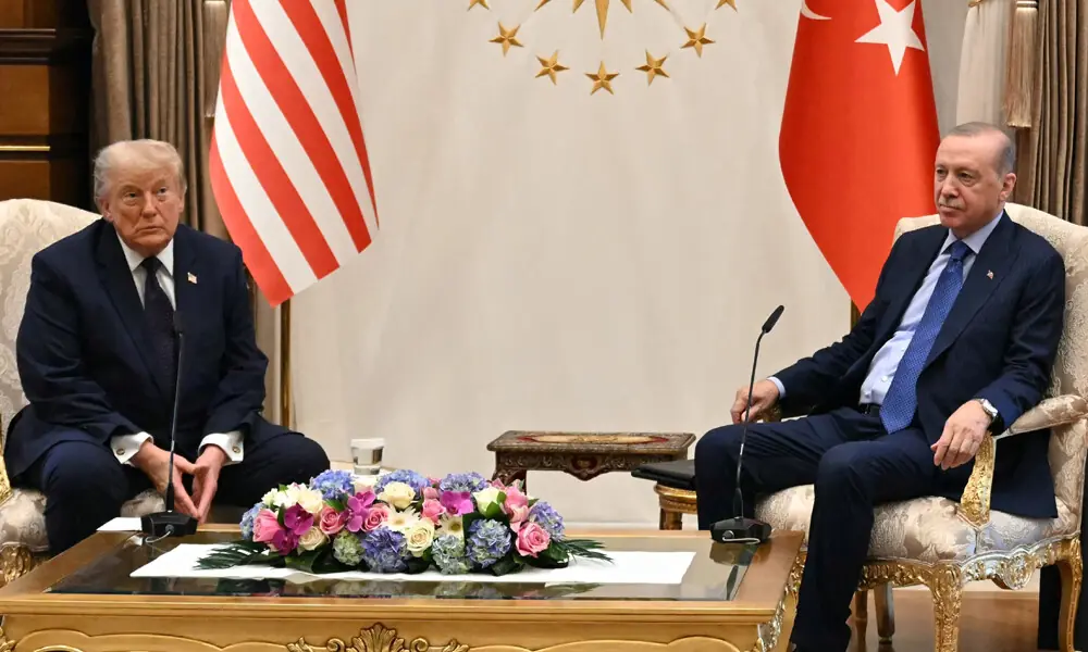 Trump says he will lift Turkiye sanctions, decide on selling F-35s