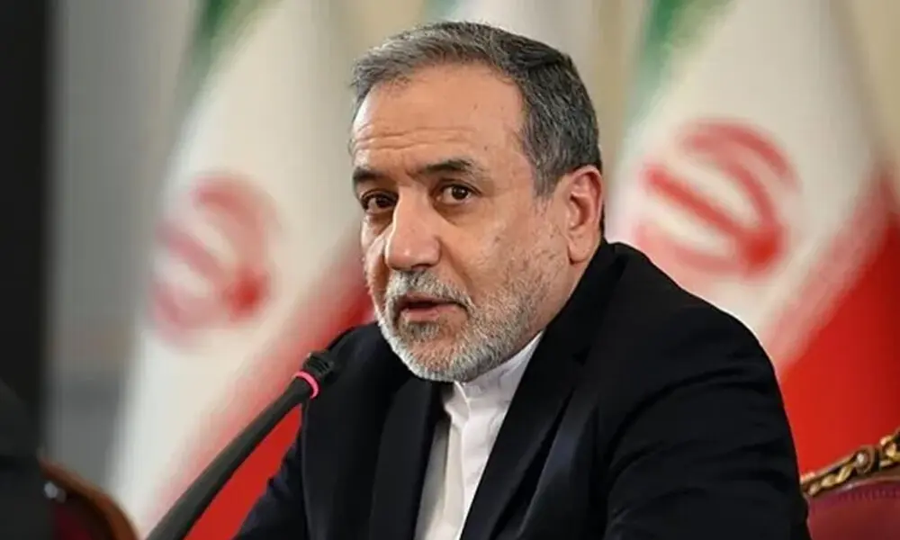 Iran FM mocks Trump over tolls for Hormuz strait passage
