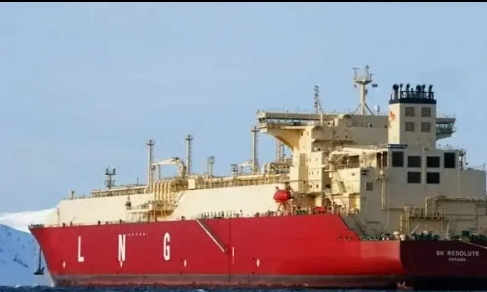 Largest LNG carrier berthed at Port Qasim