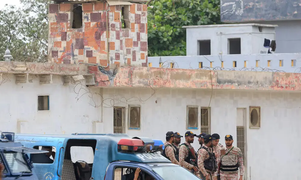Paramilitary soldiers stand guard outside the office of the Rangers, a paramilitary force, following an explosion and gunfire reported in Karachi on June 28, 2026. Photo: Reuters