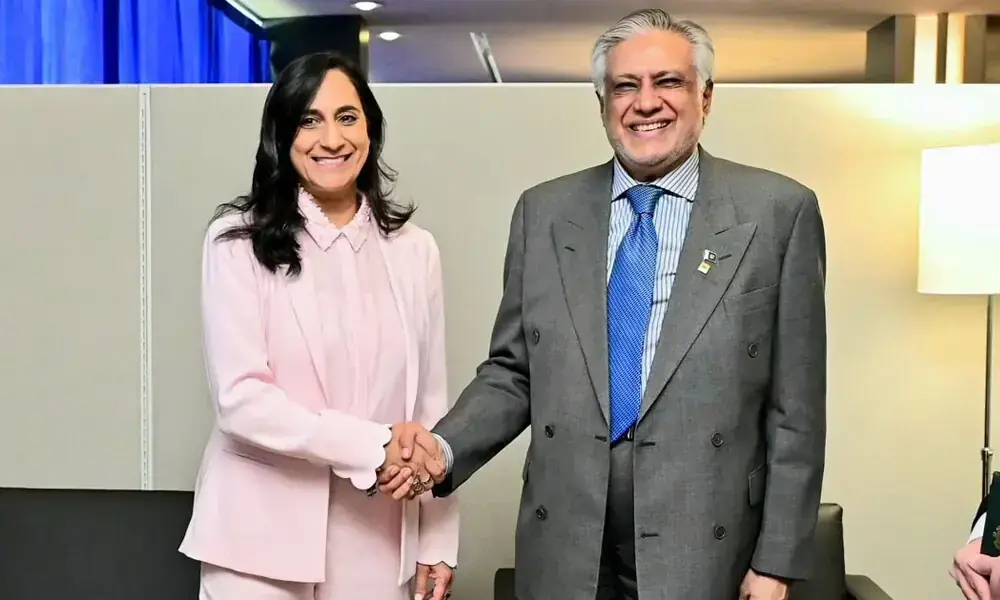 کینیڈا کی وزیر خارجہ انیتا آنند کل پاکستان پہنچیں گی