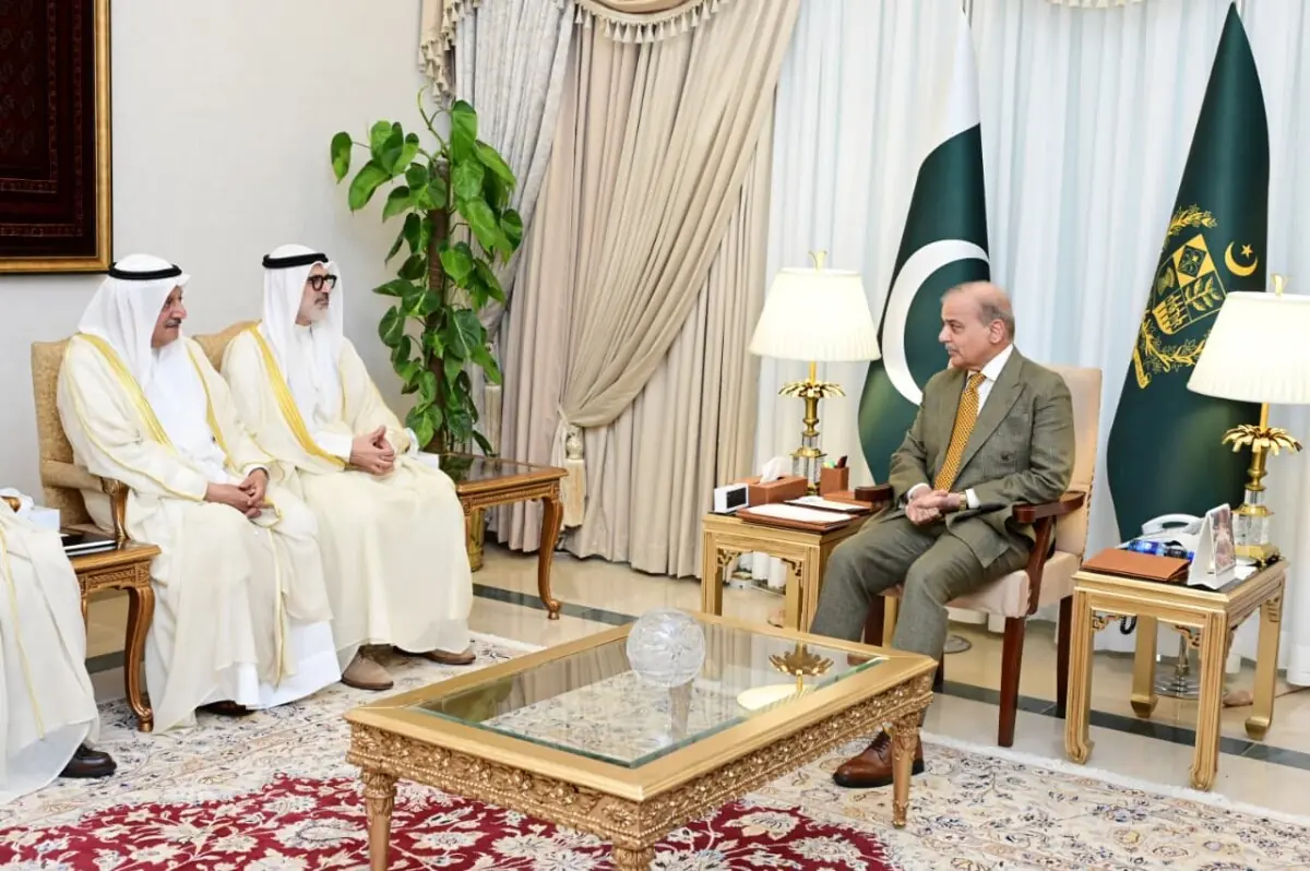 PM seeks stronger Pakistan-Kuwait economic cooperation during Kuwaiti FM's visit