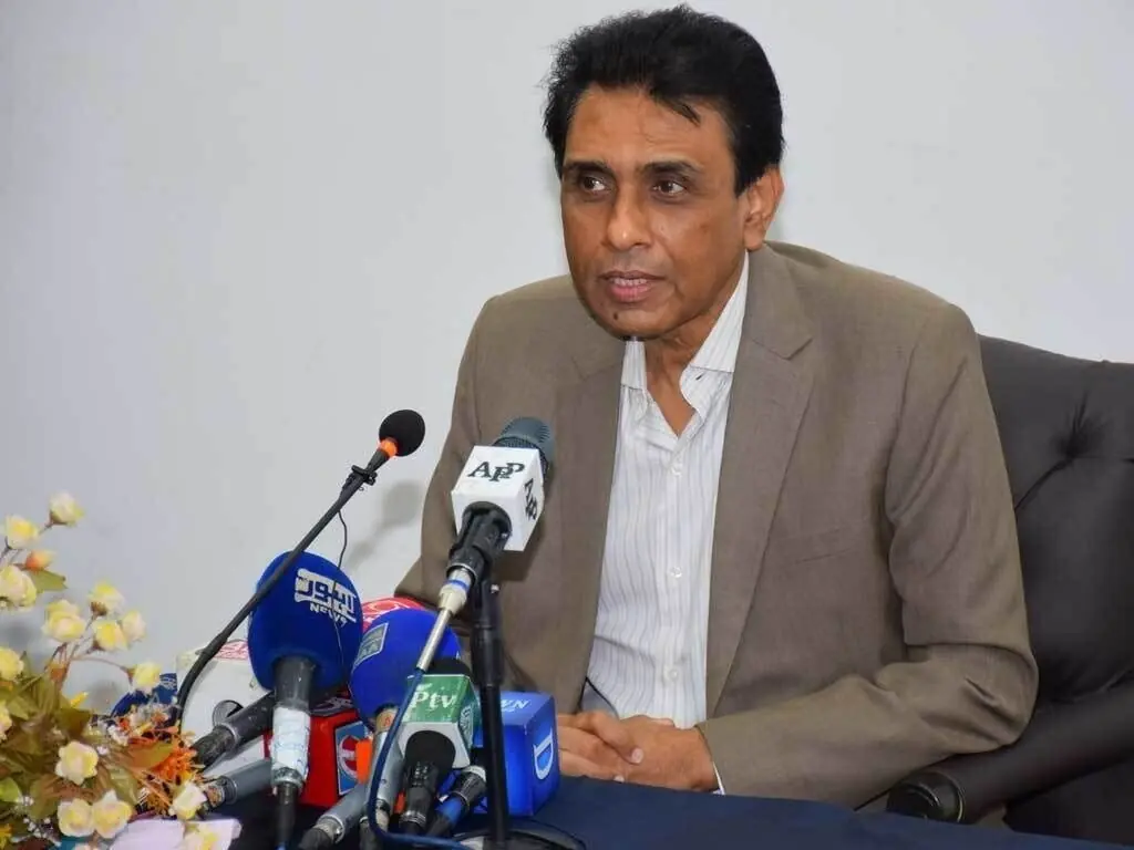 Vibrant industry backbone of economy: Khalid Maqbool