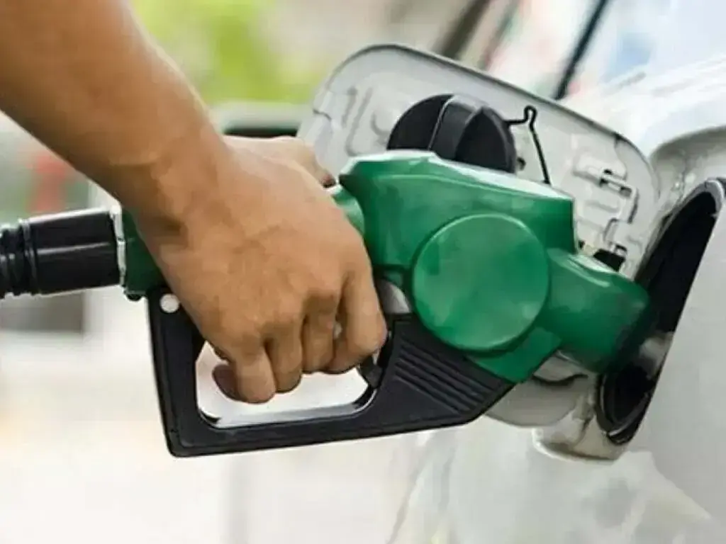 Petrol price up by Rs4.45, HSD’s down by Rs2