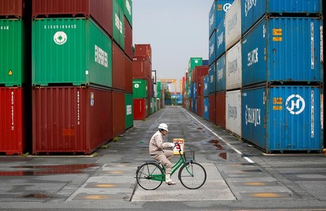 Pakistan trade deficit decline by 27pc