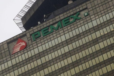 Crude shipments resume from Pemex floating oil storage unit after collision
