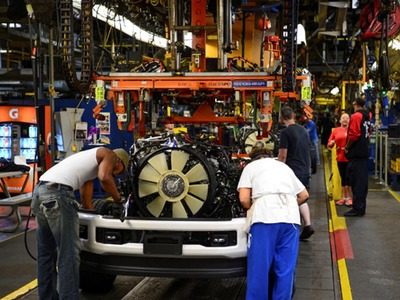 Czech car production falls 32.6pc in first half on coronavirus outages: industry association Czech car production falls 32.6pc in first half on coronavirus outages: industry association