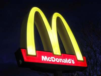 McDonald's global sales suffer as COVID-19 lockdowns limit operations McDonald's global sales suffer as COVID-19 lockdowns limit operations