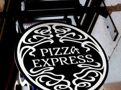 Pizza Express to cut 1,100 jobs