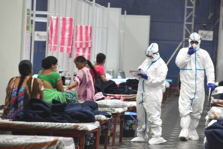 India reports more than 60,000 coronavirus cases for a seventh straight day