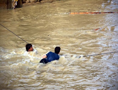 Floods kill 23 in Karachi amid house collapses, power cuts