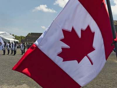 Canada economy posts record plunge, falling 38.7 percent in Q2