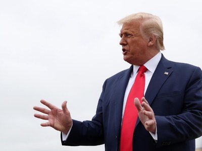 Trump says he will help struggling US airlines