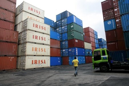 Israel sees trade with UAE at $4 billion a year Israel sees trade with UAE at $4 billion a year