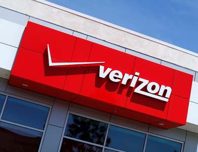 Verizon to buy wireless services provider Tracfone in $6.25bn deal Verizon to buy wireless services provider Tracfone in $6.25bn deal