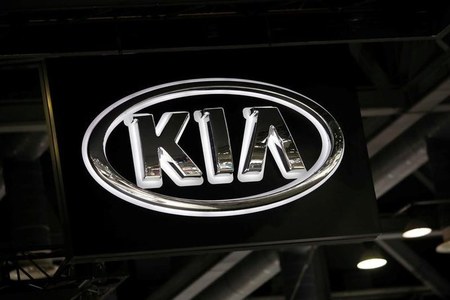 Kia Motors halts work at factories near Seoul as eight workers contract virus: Kia Motors halts work at factories near Seoul as eight workers contract virus: