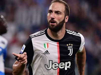 Higuain officially becomes Inter Miami player Higuain officially becomes Inter Miami player